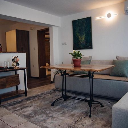 Urban Studio Apartments Στρώμνιτσα Εξωτερικό φωτογραφία