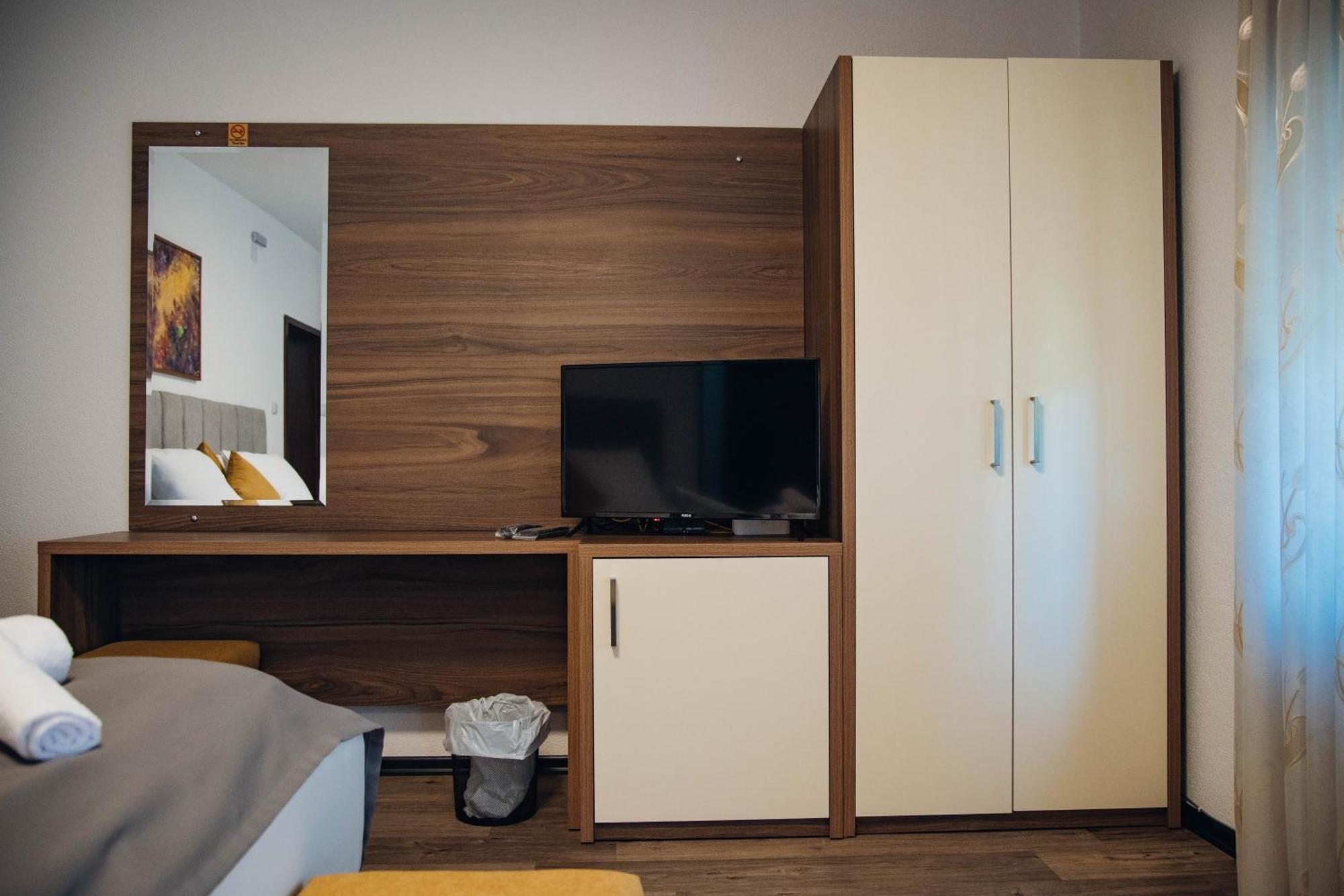 Urban Studio Apartments Στρώμνιτσα Εξωτερικό φωτογραφία