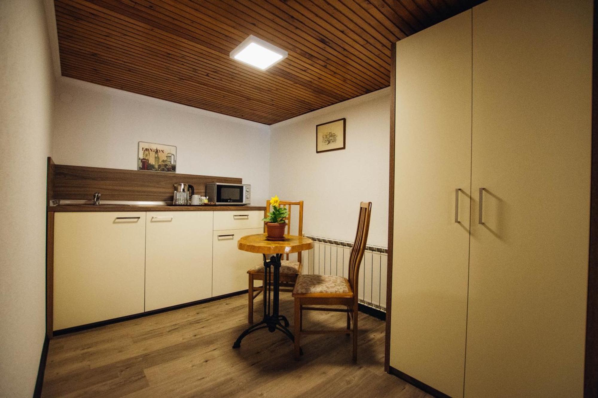 Urban Studio Apartments Στρώμνιτσα Εξωτερικό φωτογραφία